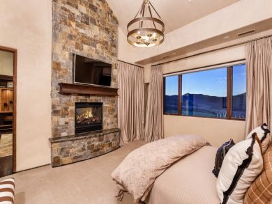 A Luxury Ski Ranch On thirty Seven  Acres Close to Aspen Ski